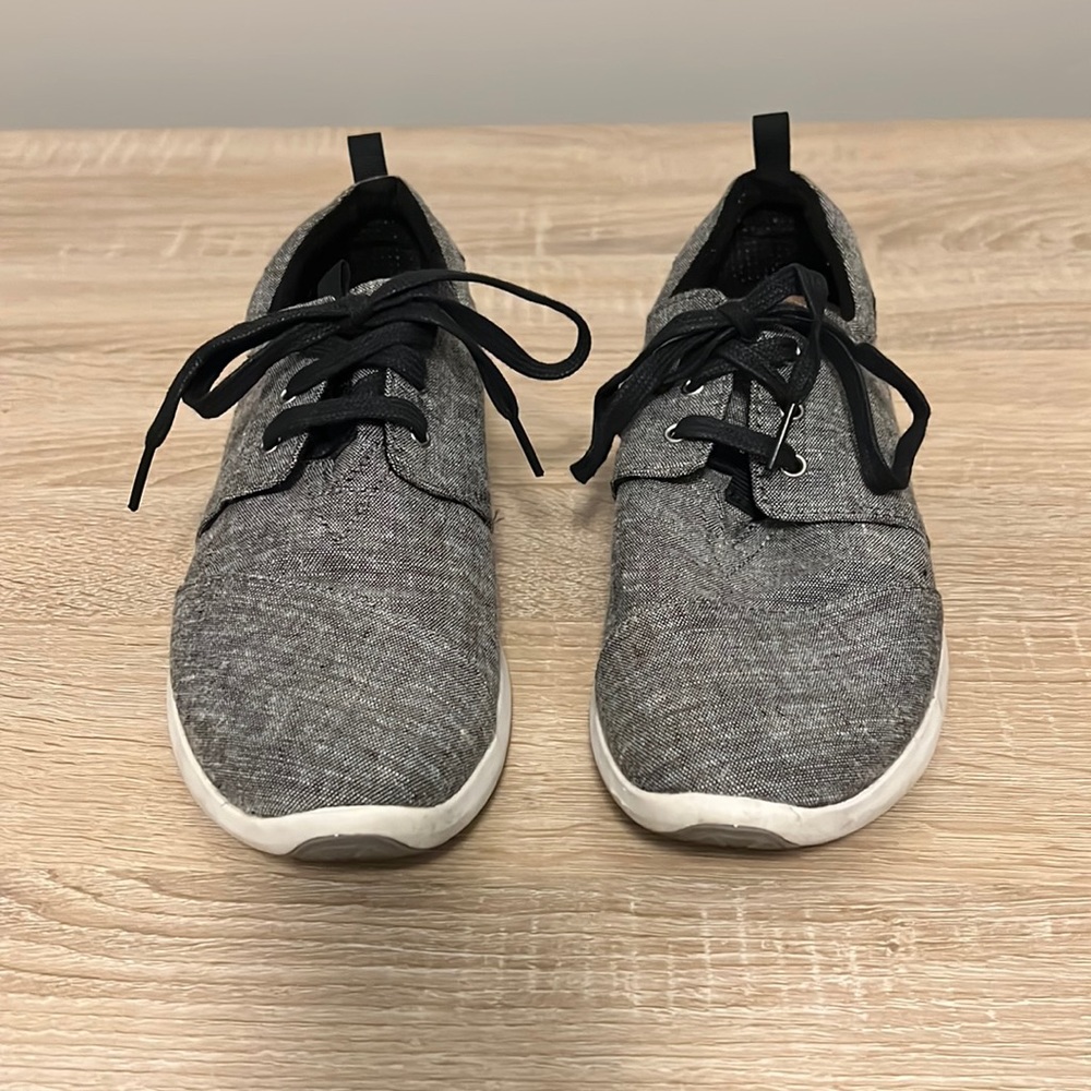Toms Sneakers